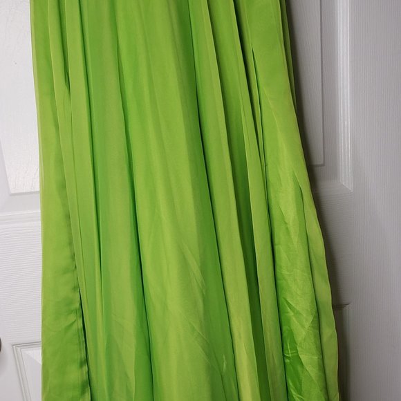 Long Keylime Prom Dress - Picture 5 of 12